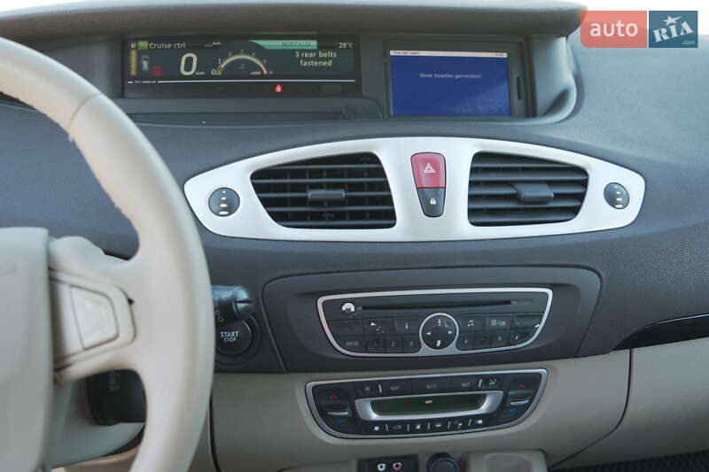 Мінівен Renault Grand Scenic 2010 в Києві