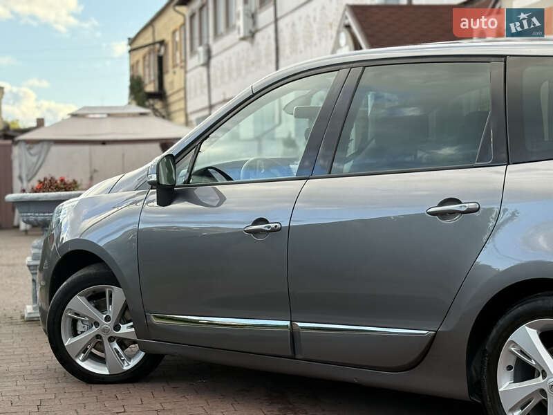 Минивэн Renault Grand Scenic 2012 в Стрые фото 32 Минивэн Renault Grand Scenic 2012 в Стрые
