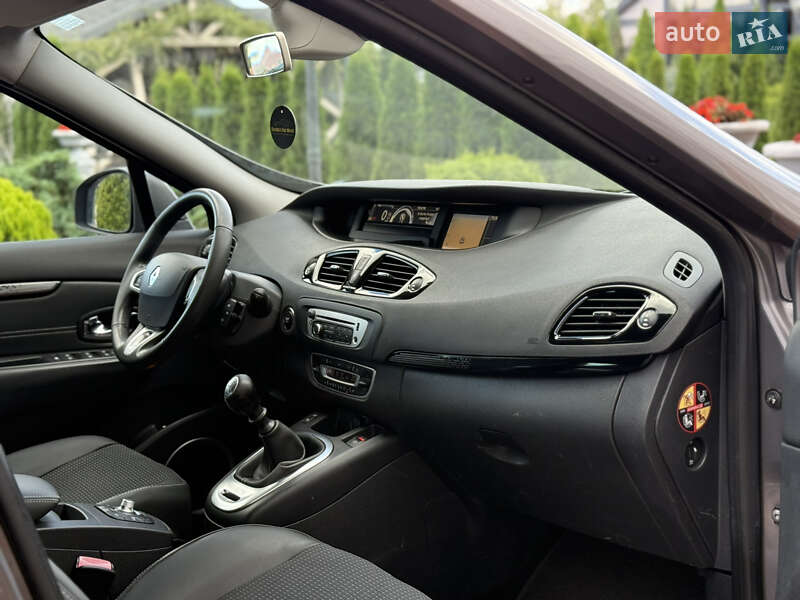 Минивэн Renault Grand Scenic 2012 в Стрые фото 54 Минивэн Renault Grand Scenic 2012 в Стрые