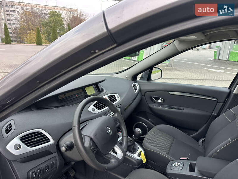 Мінівен Renault Grand Scenic 2009 в Житомирі фото 23 Мінівен Renault Grand Scenic 2009 в Житомирі