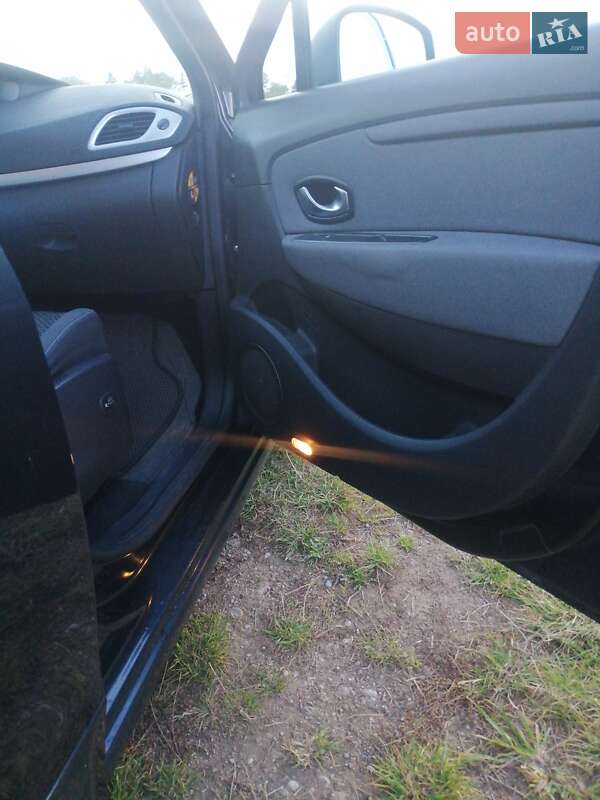 Мінівен Renault Grand Scenic 2011 в Житомирі фото 19 Мінівен Renault Grand Scenic 2011 в Житомирі