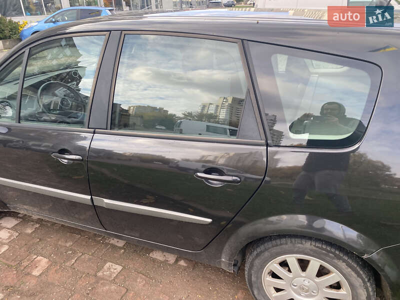 Минивэн Renault Grand Scenic 2006 в Луцке фото 4 Минивэн Renault Grand Scenic 2006 в Луцке