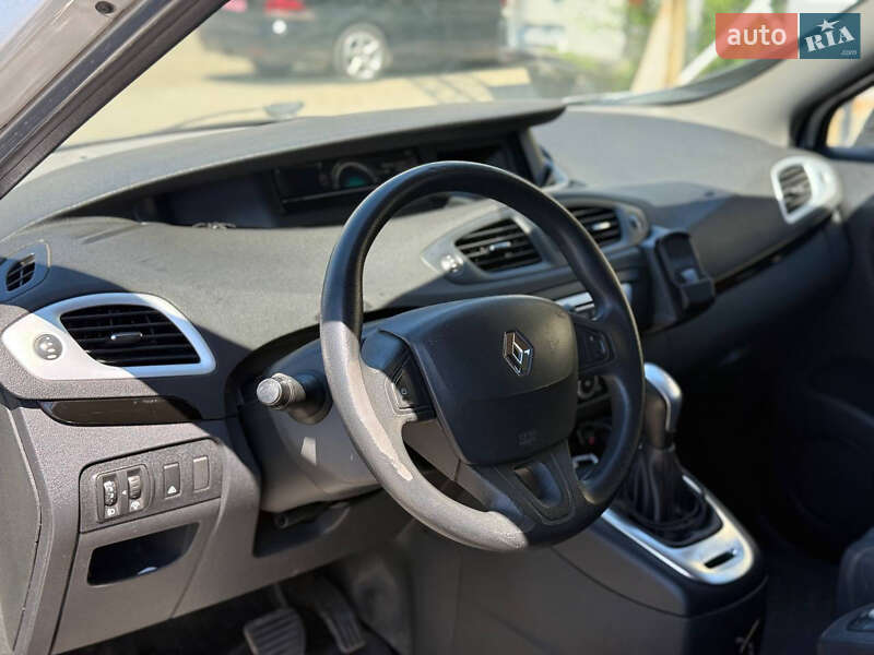 Мінівен Renault Grand Scenic 2012 в Рожище фото 10 Мінівен Renault Grand Scenic 2012 в Рожище