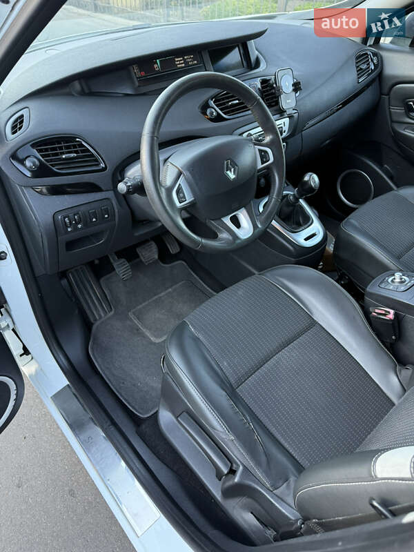 Мінівен Renault Grand Scenic 2012 в Одесі