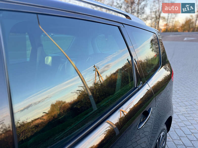 Мінівен Renault Grand Scenic 2015 в Стрию фото 18 Мінівен Renault Grand Scenic 2015 в Стрию