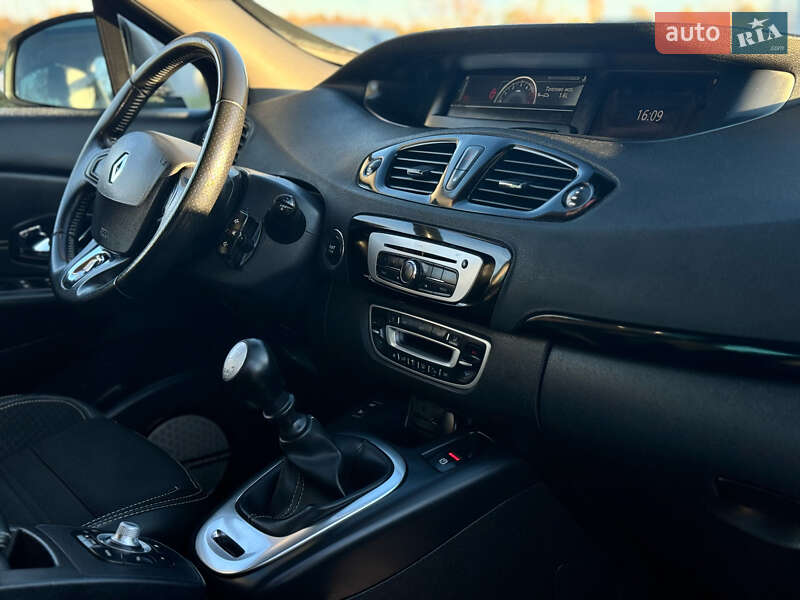 Мінівен Renault Grand Scenic 2015 в Стрию фото 80 Мінівен Renault Grand Scenic 2015 в Стрию