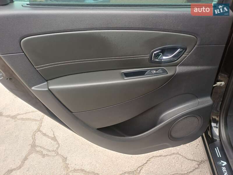 Минивэн Renault Grand Scenic 2015 в Каменском фото 34 Минивэн Renault Grand Scenic 2015 в Каменском