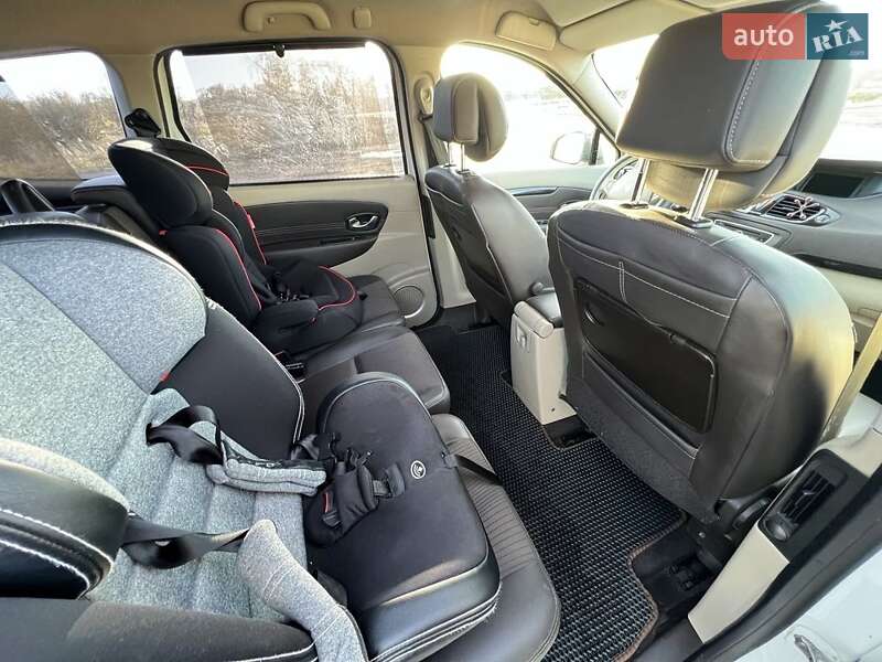 Минивэн Renault Grand Scenic 2012 в Львове