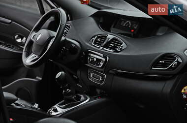 Мінівен Renault Grand Scenic 2013 в  фото 12 Мінівен Renault Grand Scenic 2013 в