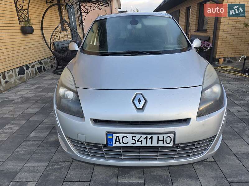 Renault Grand Scenic 2011 Renault Grand Scenic 2011