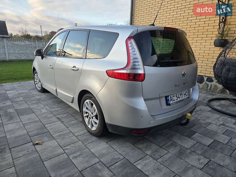 Минивэн Renault Grand Scenic 2011 в Луцке фото 8 Минивэн Renault Grand Scenic 2011 в Луцке