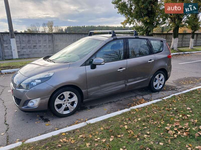 Минивэн Renault Grand Scenic 2010 в Кременчуге фото 8 Минивэн Renault Grand Scenic 2010 в Кременчуге