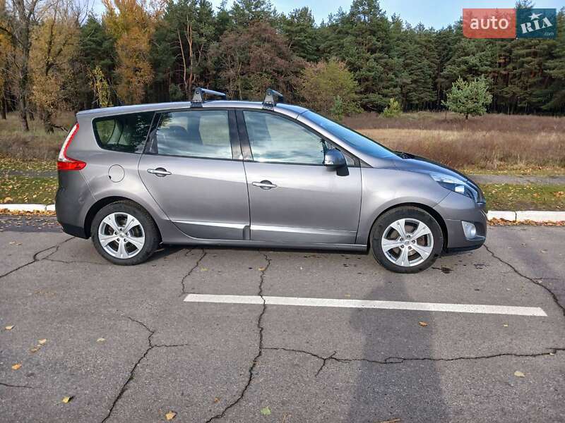 Минивэн Renault Grand Scenic 2010 в Кременчуге фото 11 Минивэн Renault Grand Scenic 2010 в Кременчуге