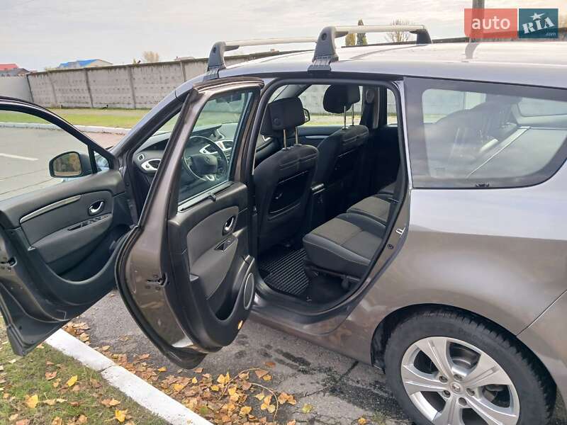 Минивэн Renault Grand Scenic 2010 в Кременчуге фото 55 Минивэн Renault Grand Scenic 2010 в Кременчуге