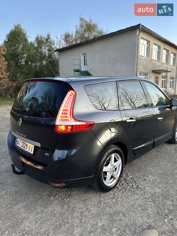 Минивэн Renault Grand Scenic 2011 в Рожнятове