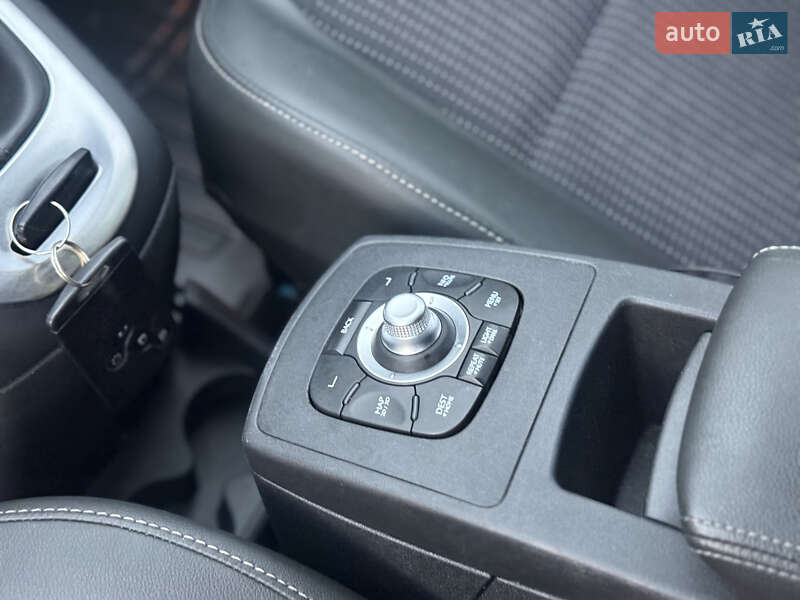 Минивэн Renault Grand Scenic 2012 в Стрые