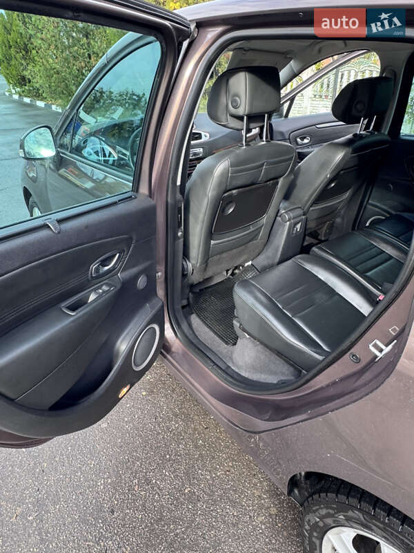 Минивэн Renault Grand Scenic 2010 в Полтаве фото 9 Минивэн Renault Grand Scenic 2010 в Полтаве