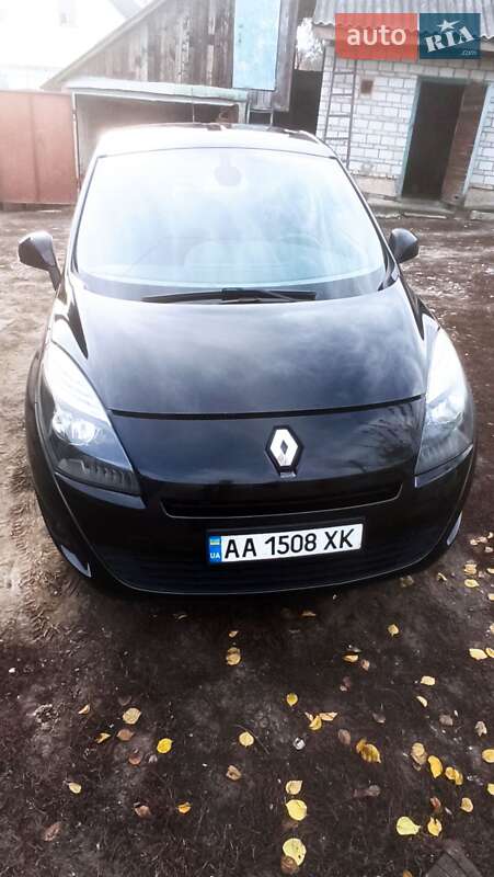 Renault Grand Scenic 2011 Renault Grand Scenic 2011