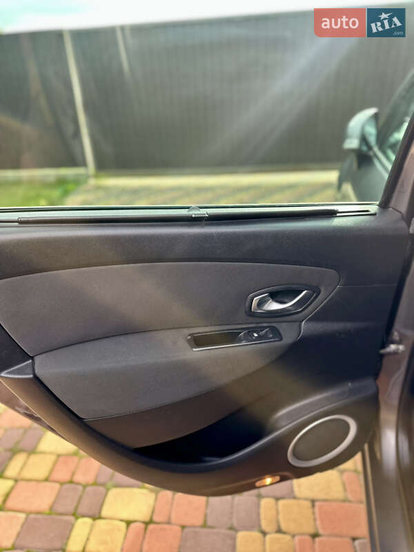 Минивэн Renault Grand Scenic 2009 в Житомире фото 17 Минивэн Renault Grand Scenic 2009 в Житомире