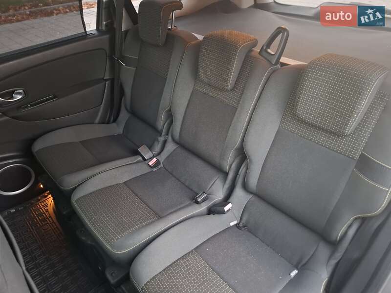 Минивэн Renault Grand Scenic 2009 в Черкассах фото 15 Минивэн Renault Grand Scenic 2009 в Черкассах