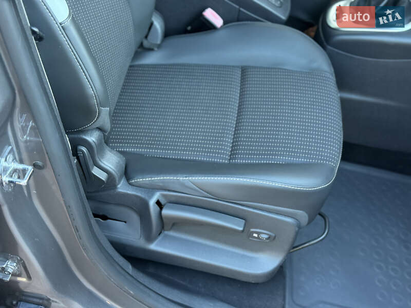 Мінівен Renault Grand Scenic 2013 в Стрию