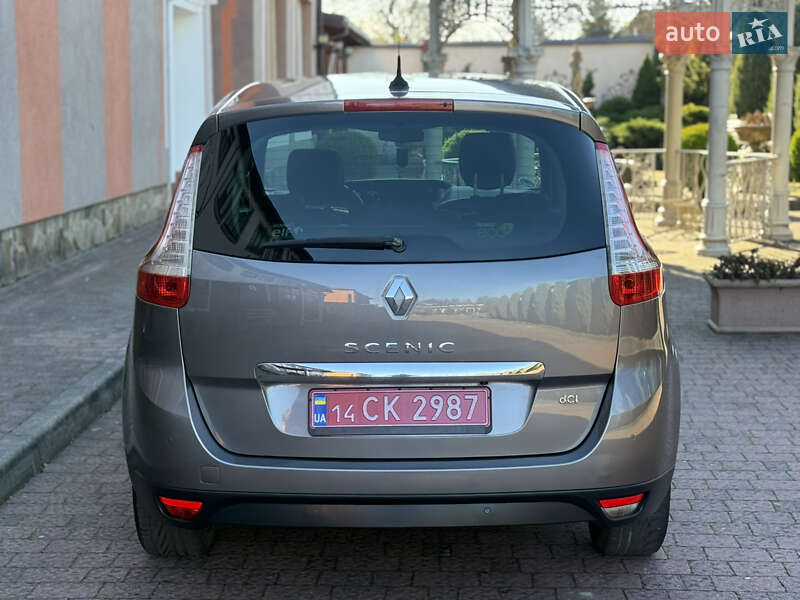 Мінівен Renault Grand Scenic 2013 в Стрию
