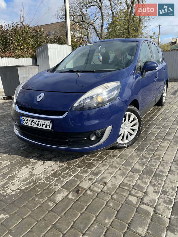 Минивэн Renault Grand Scenic 2012 в Староконстантинове