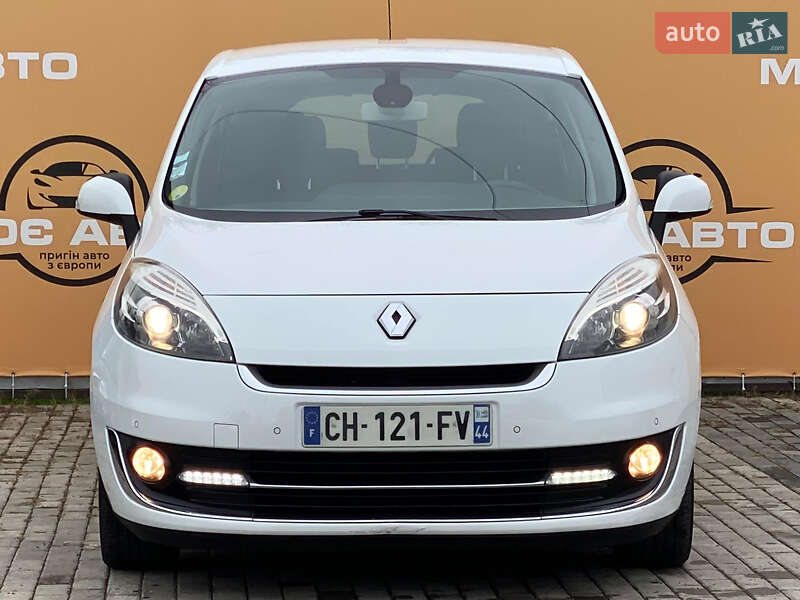 Минивэн Renault Grand Scenic 2013 в Ровно