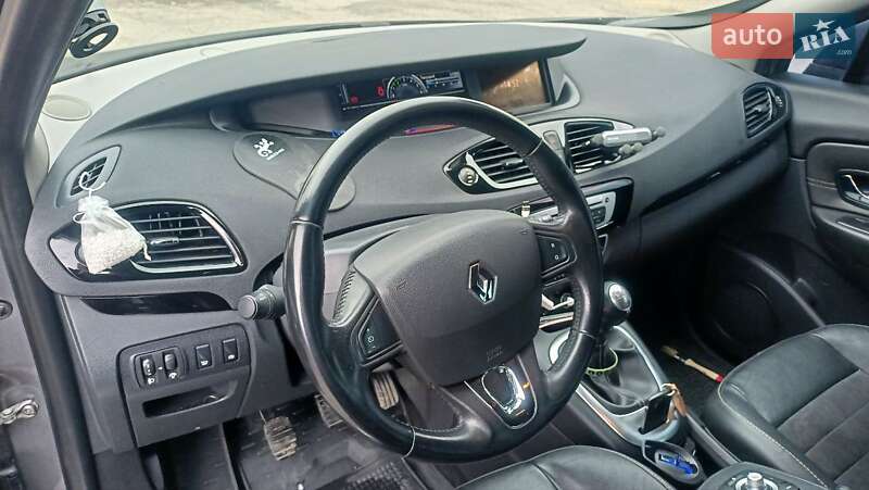 Минивэн Renault Grand Scenic 2014 в Тростянце фото 44 Минивэн Renault Grand Scenic 2014 в Тростянце