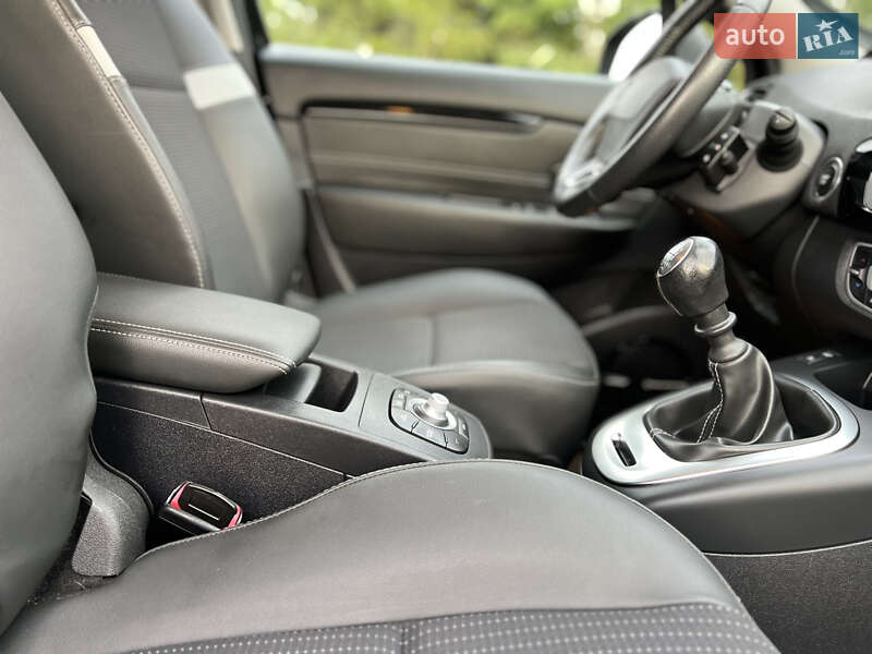 Минивэн Renault Grand Scenic 2014 в Дубно фото 60 Минивэн Renault Grand Scenic 2014 в Дубно