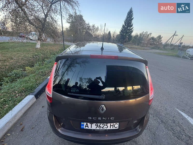 Мінівен Renault Grand Scenic 2013 в Івано-Франківську