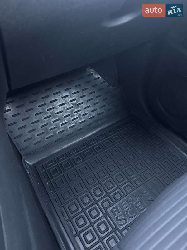 Мінівен Renault Grand Scenic 2013 в Івано-Франківську