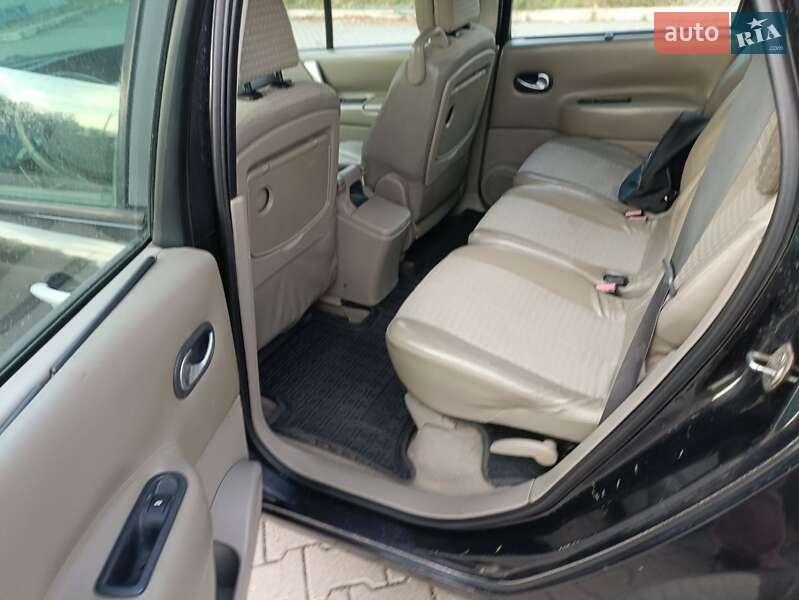 Минивэн Renault Grand Scenic 2004 в Шепетовке