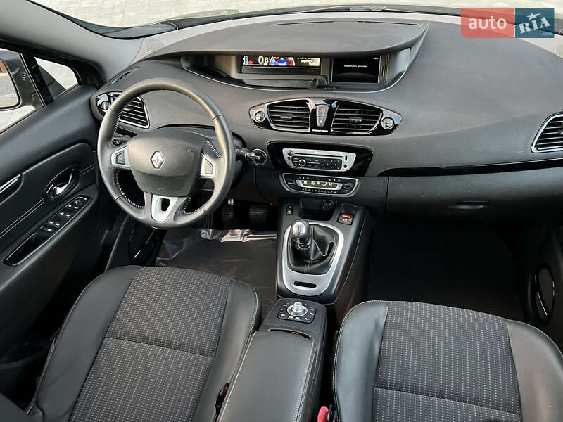 Минивэн Renault Grand Scenic 2013 в Луцке