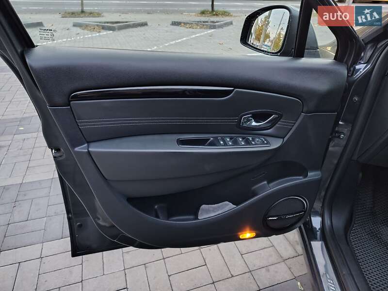 Мінівен Renault Grand Scenic 2011 в Києві