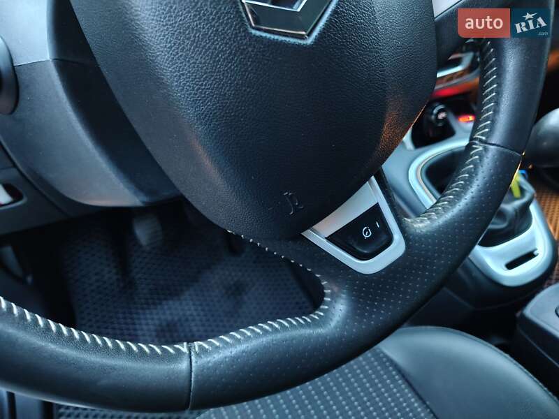 Мінівен Renault Grand Scenic 2011 в Києві