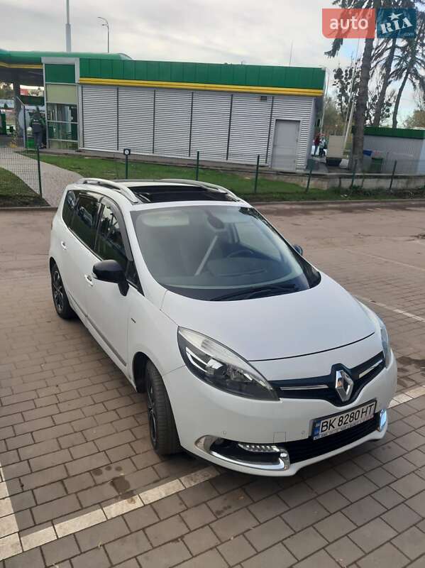 Renault Grand Scenic 2015