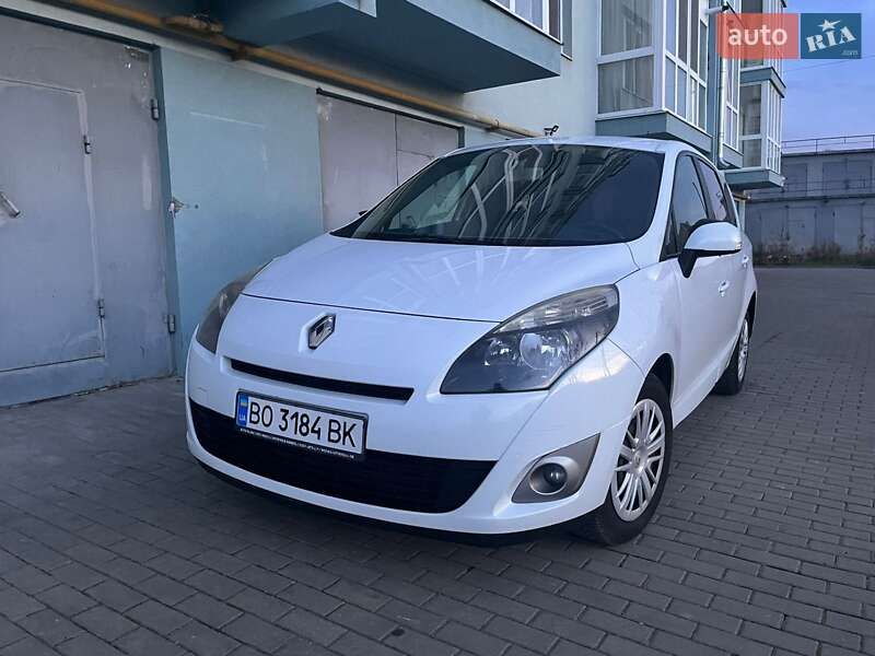 Минивэн Renault Grand Scenic 2011 в Тернополе