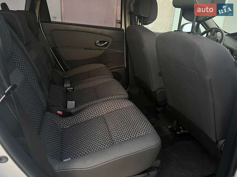 Минивэн Renault Grand Scenic 2011 в Тернополе