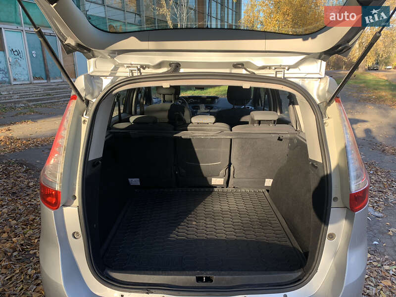 Минивэн Renault Grand Scenic 2012 в Киеве фото 7 Минивэн Renault Grand Scenic 2012 в Киеве