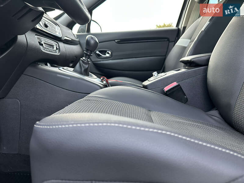 Минивэн Renault Grand Scenic 2013 в Стрые фото 56 Минивэн Renault Grand Scenic 2013 в Стрые