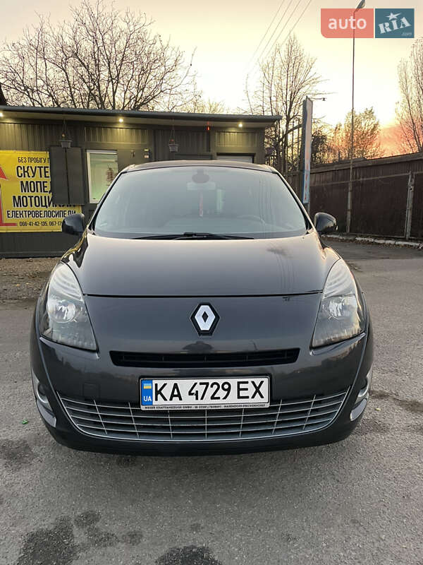 Мінівен Renault Grand Scenic 2010 в Миронівці