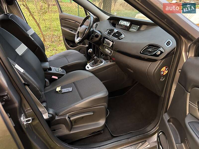 Минивэн Renault Grand Scenic 2013 в Калуше фото 48 Минивэн Renault Grand Scenic 2013 в Калуше