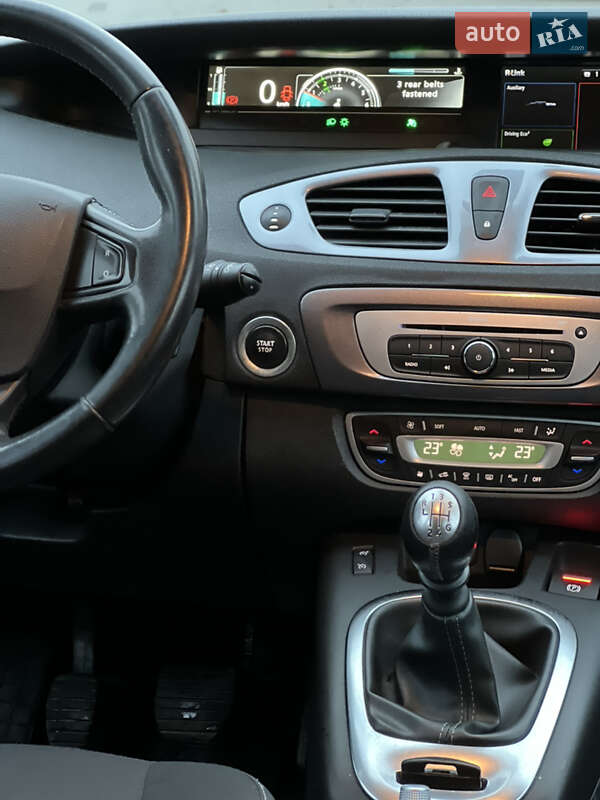 Минивэн Renault Grand Scenic 2015 в Ивано-Франковске фото 21 Минивэн Renault Grand Scenic 2015 в Ивано-Франковске