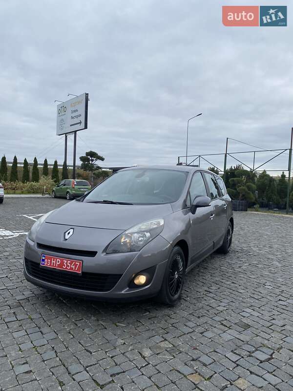 Мінівен Renault Grand Scenic 2009 в Рівному фото 3 Мінівен Renault Grand Scenic 2009 в Рівному