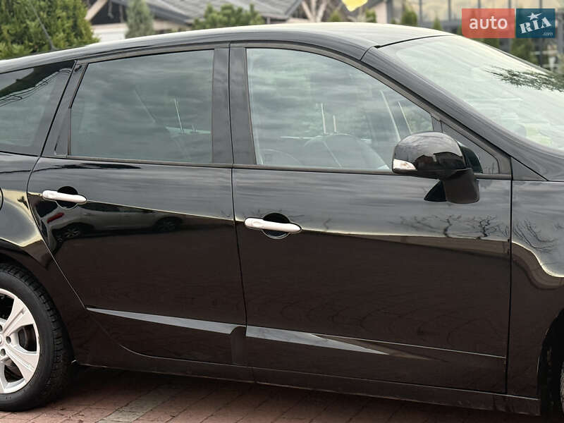 Минивэн Renault Grand Scenic 2011 в Стрые фото 8 Минивэн Renault Grand Scenic 2011 в Стрые