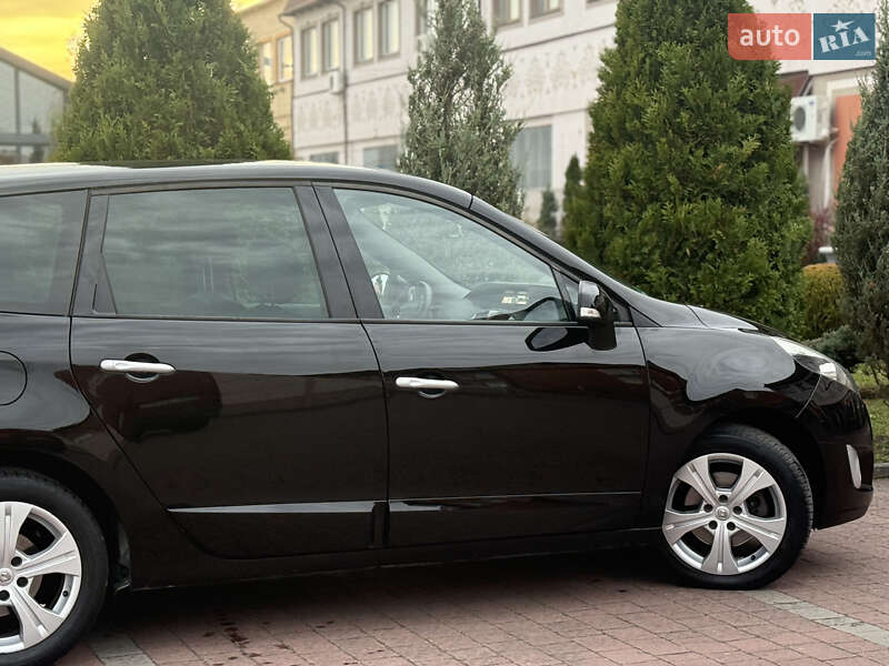 Минивэн Renault Grand Scenic 2011 в Стрые фото 11 Минивэн Renault Grand Scenic 2011 в Стрые