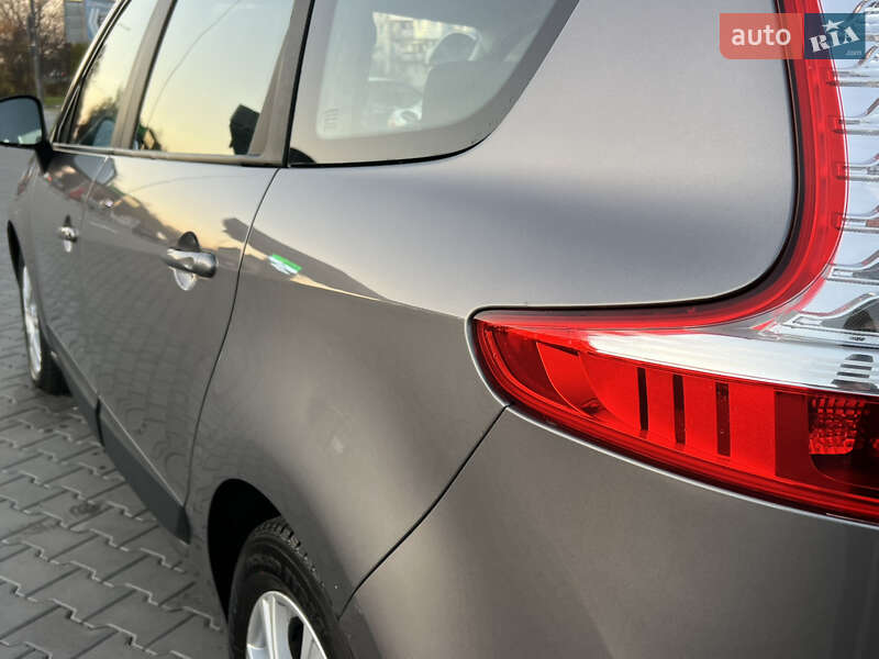 Минивэн Renault Grand Scenic 2012 в Луцке