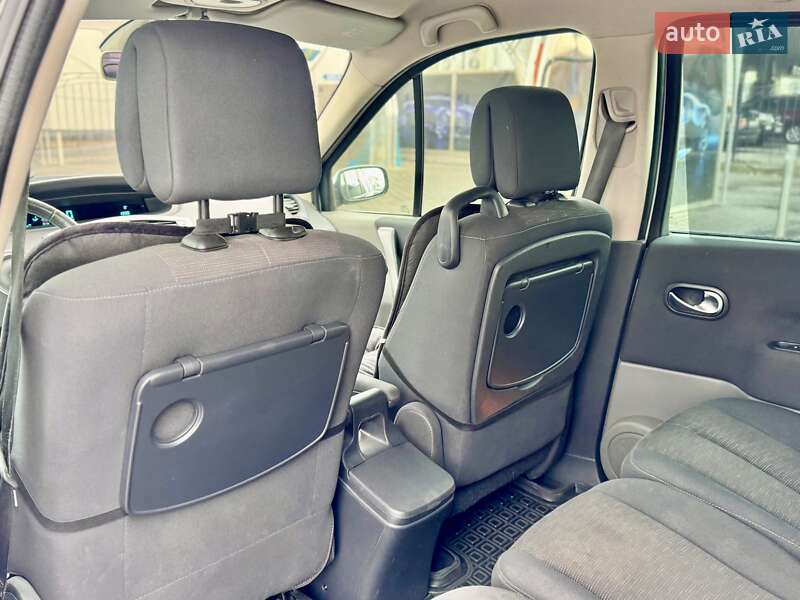 Мінівен Renault Grand Scenic 2007 в Одесі фото 43 Мінівен Renault Grand Scenic 2007 в Одесі