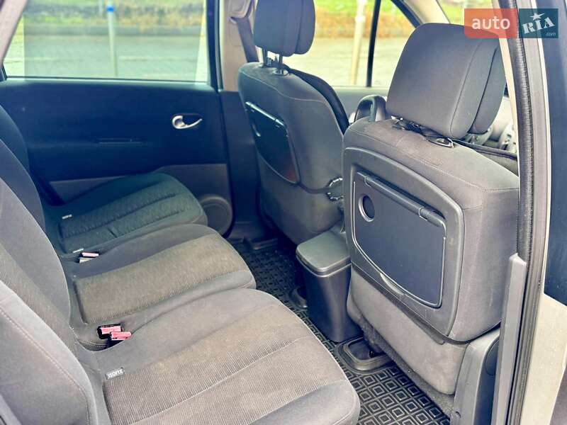 Мінівен Renault Grand Scenic 2007 в Одесі фото 52 Мінівен Renault Grand Scenic 2007 в Одесі
